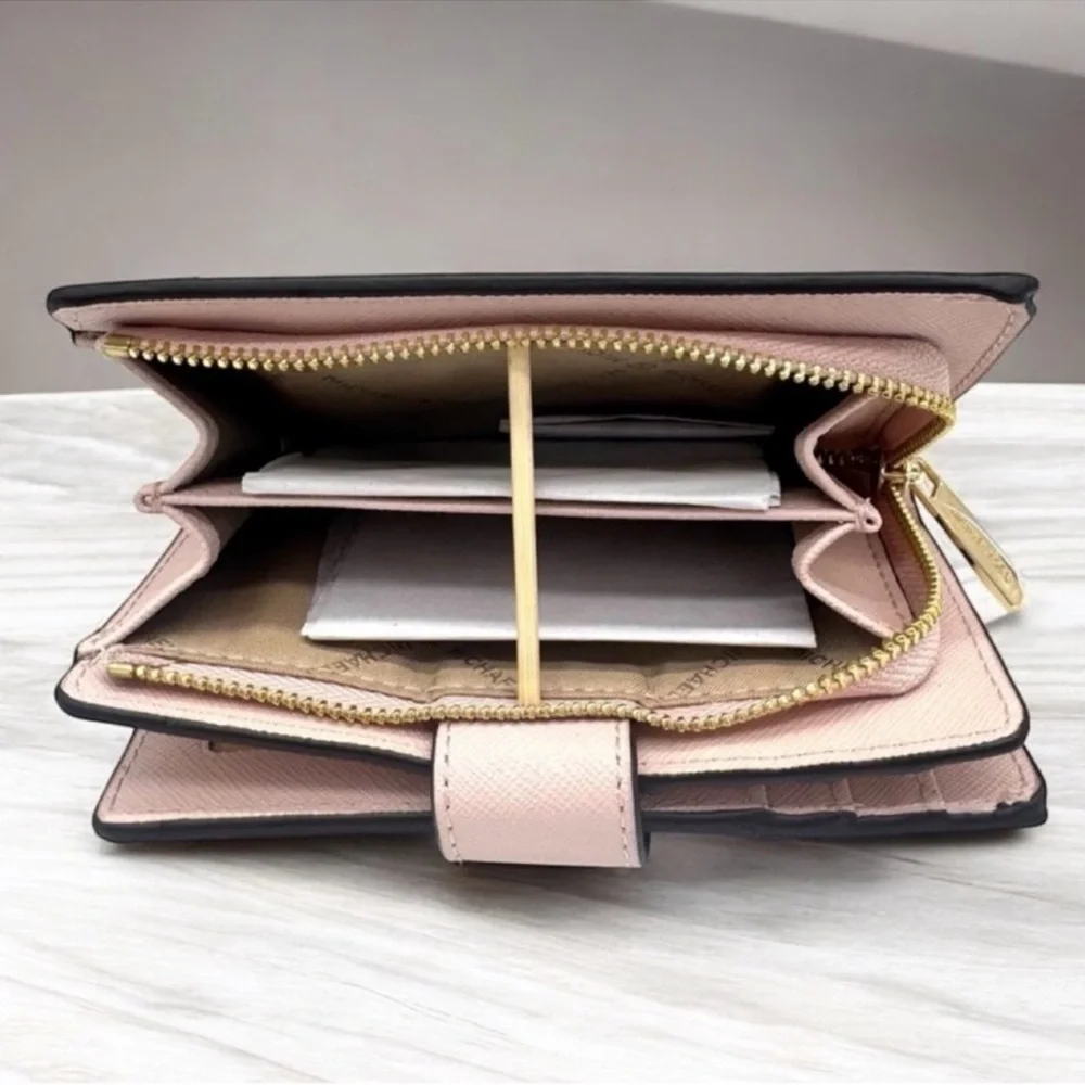 Michael Kors Medium Jet Set Travel Zip Chain Bifold Wallet Leather Powder Blush